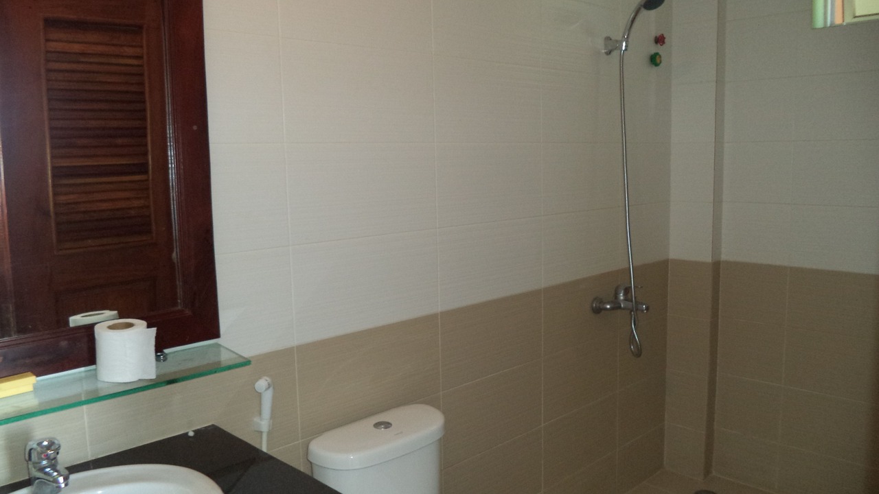 Photo of Bathroom in Chamkar Mon