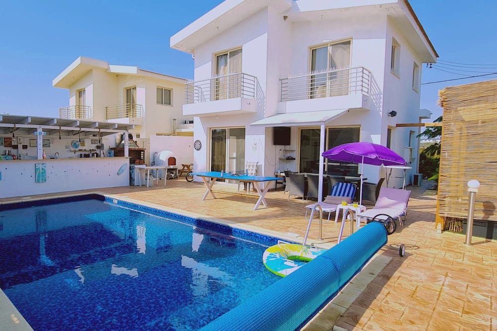 Photo of Outdoor in Mazotos