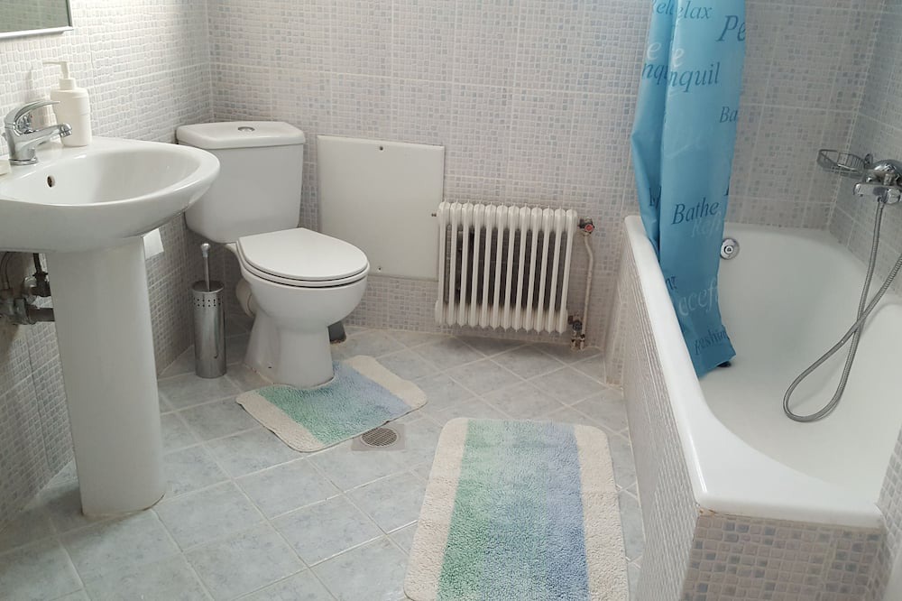 Photo of Bathroom in Paralia