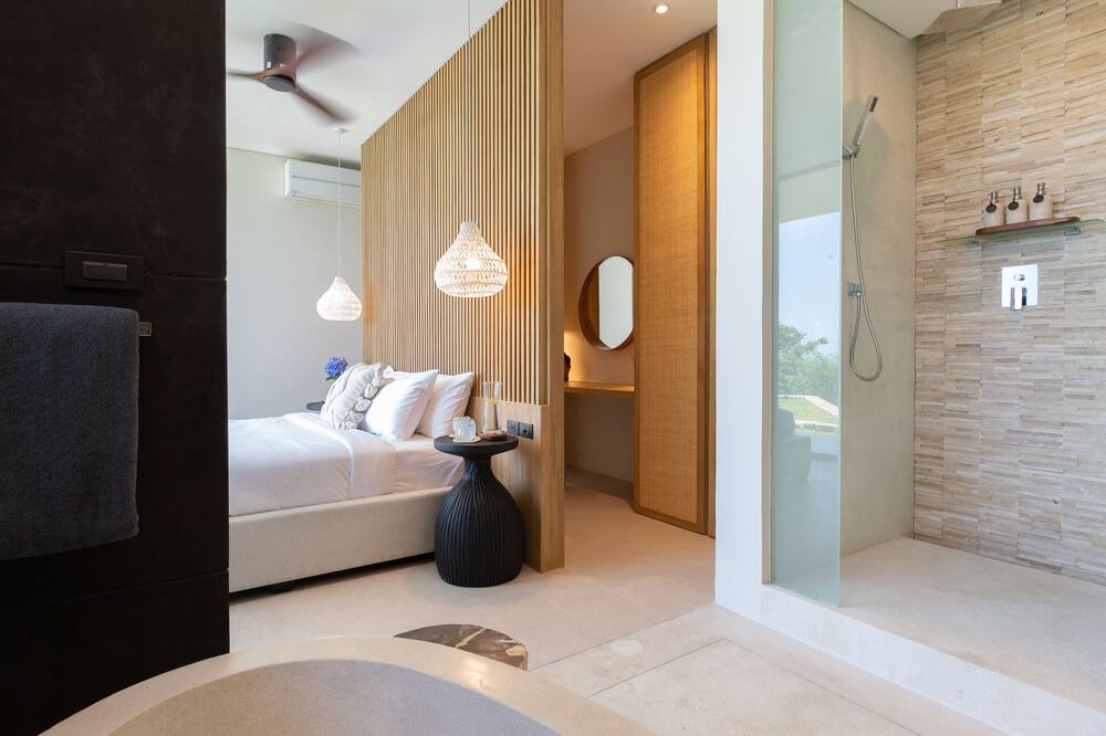 Photo of Bedroom in Mae Nam