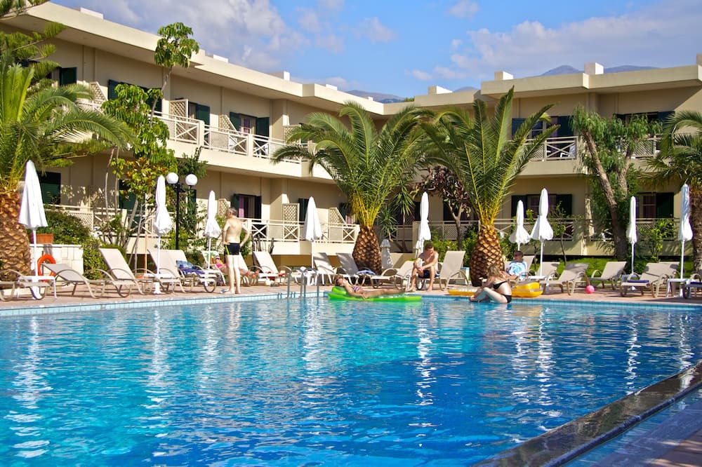 Photo of Others in Malia