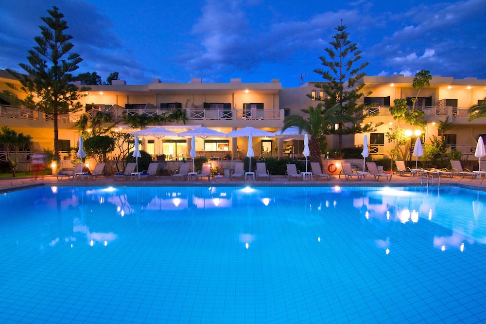 Photo of Others in Malia