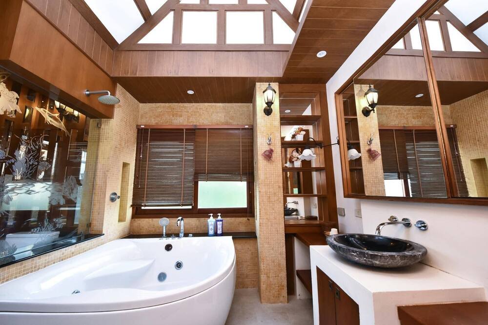 Photo of Bathroom in Na Chom Thian