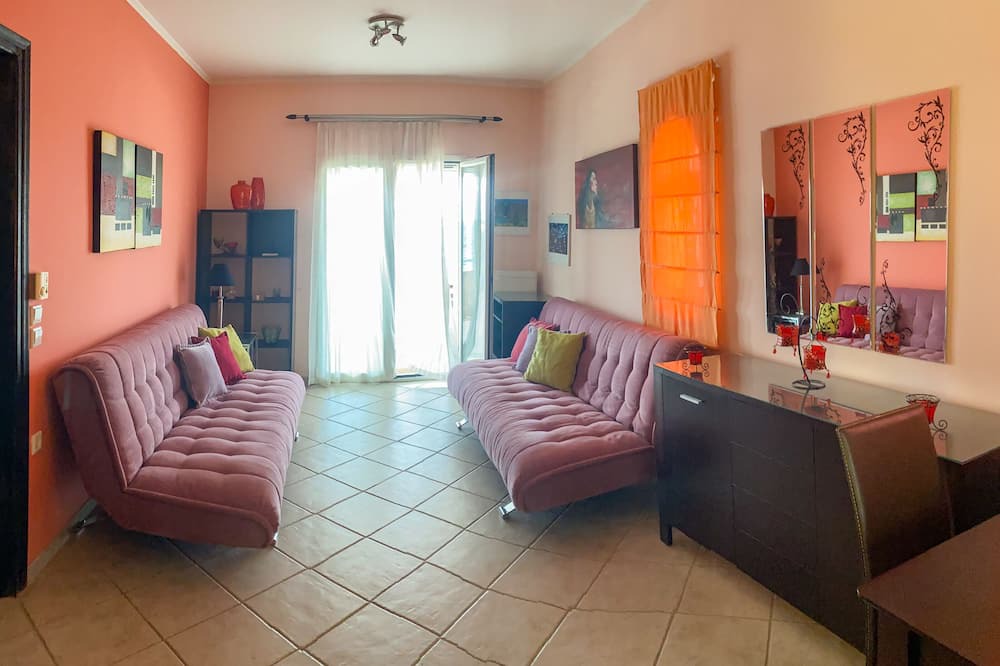 Photo of Livingroom in Corinthia Region