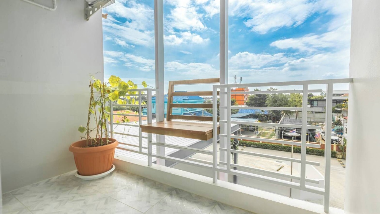 Photo of Patio Balcony in Bang Phli