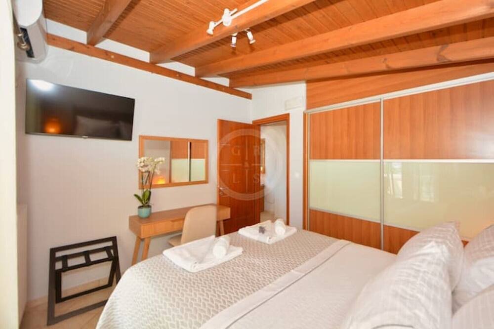 Photo of Bedroom in Porto Heli