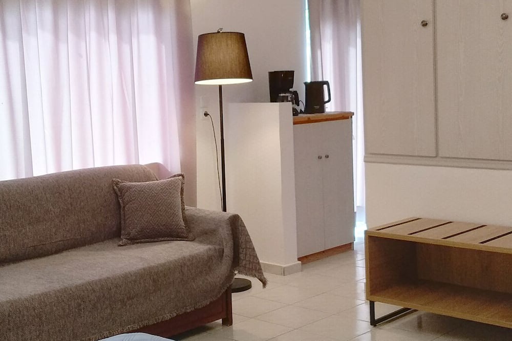 Photo of Livingroom in Sougia