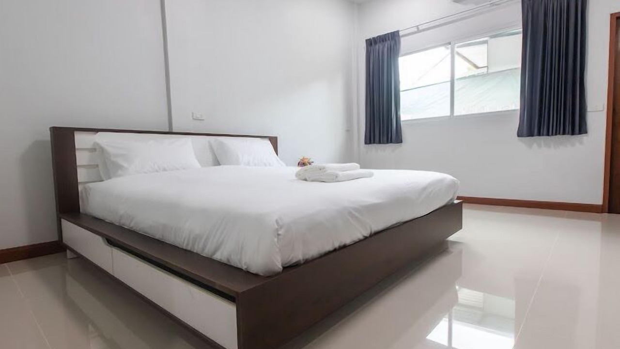 Photo of Bedroom in Sam Wa Tawan Ok