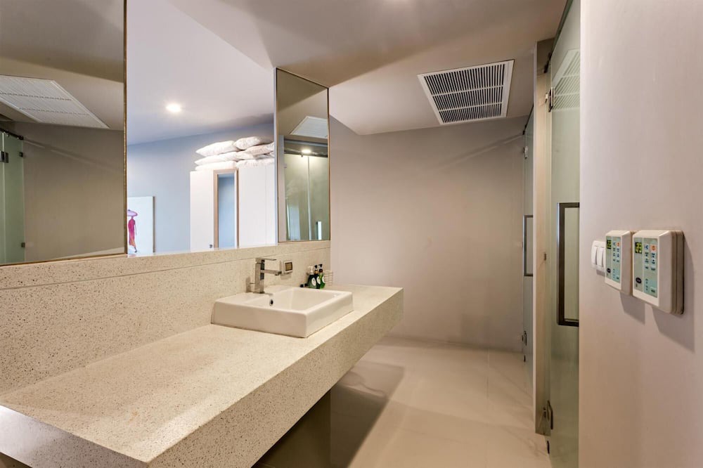 Photo of Bathroom in Karon