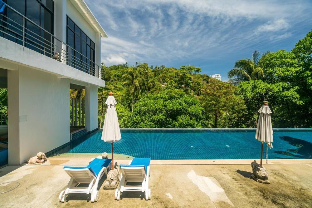 Photo of Outdoor in Karon