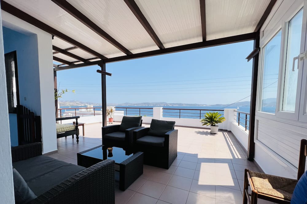 Photo of Patio Balcony in Adamas