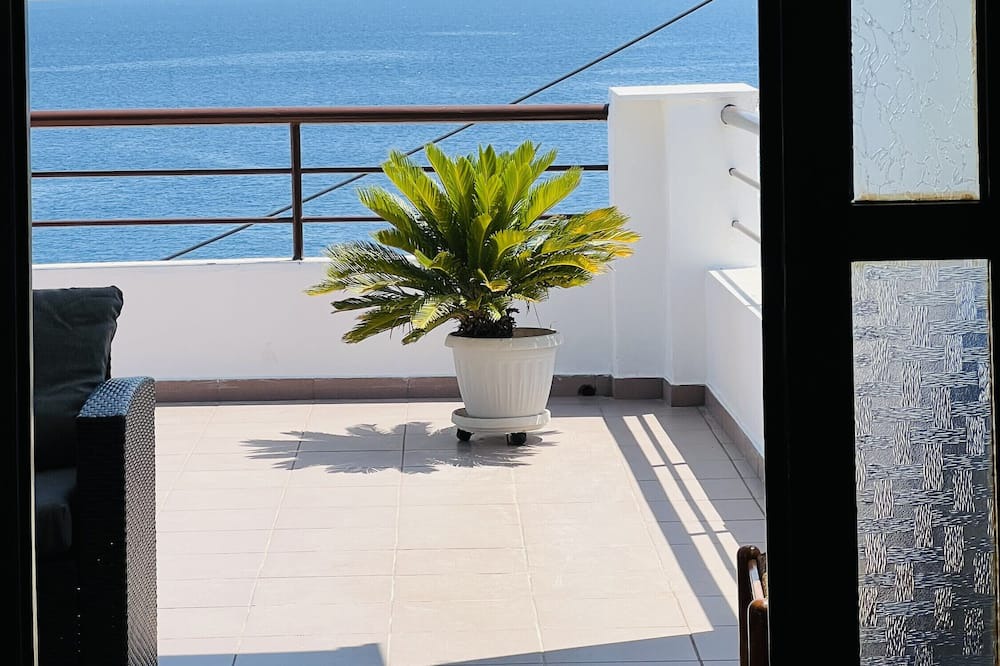 Photo of Outdoor in Adamas