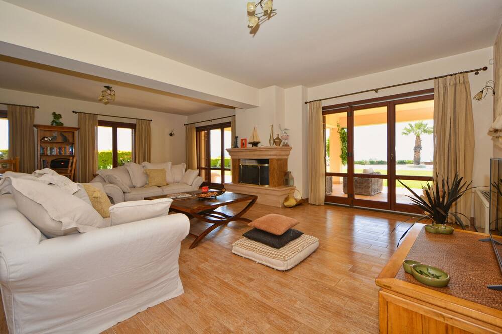 Photo of Livingroom in Porto Heli