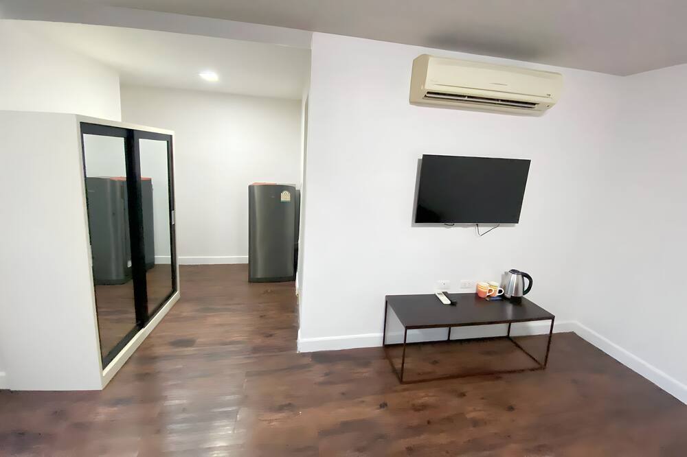 Photo of Bedroom in Bang Kho Laem