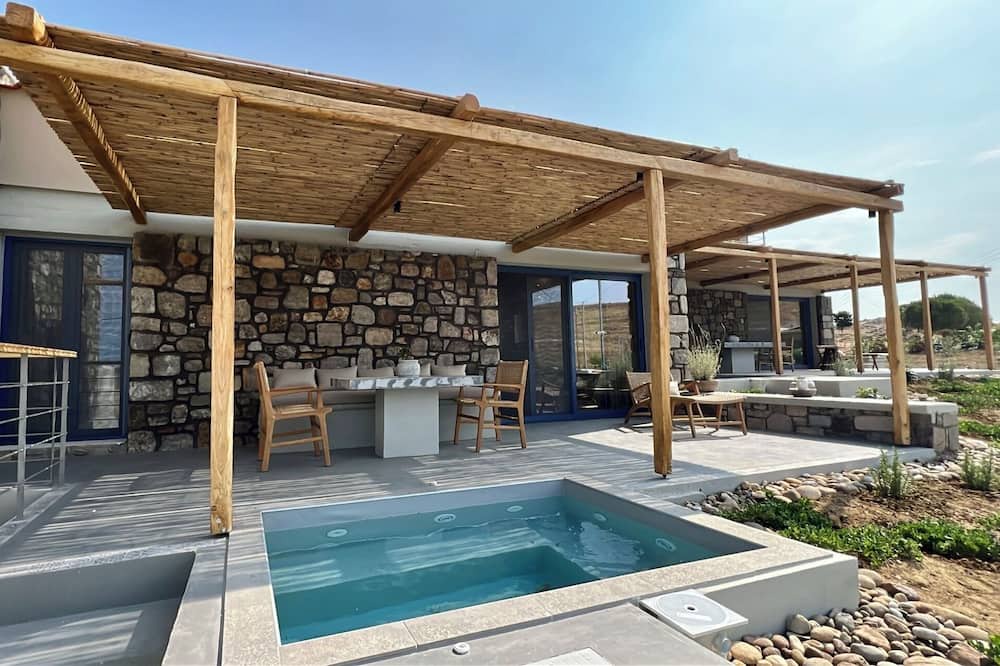 Photo of Outdoor in Myrina