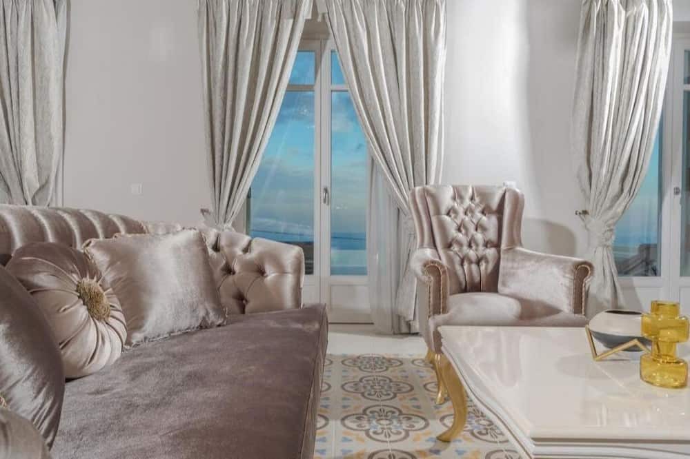 Photo of Livingroom in Skinaria