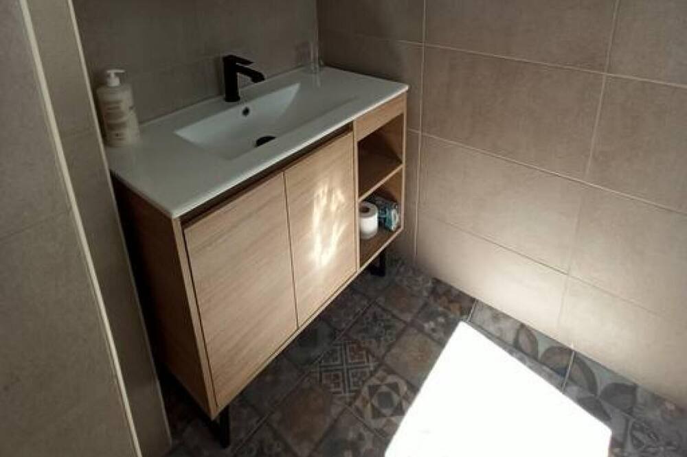 Photo of Bathroom in Katsarou