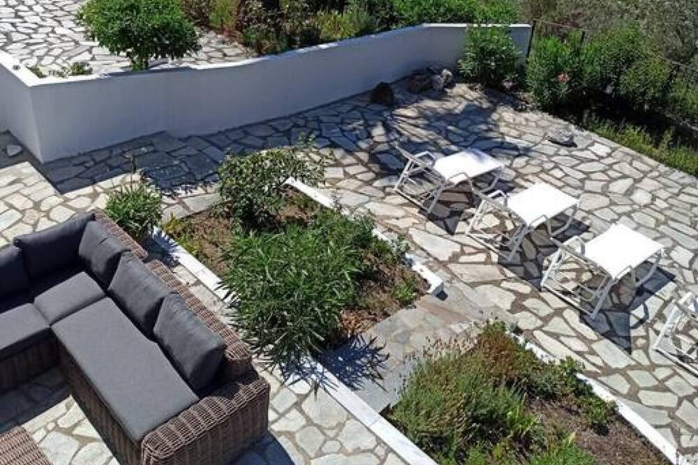 Photo of Outdoor in Katsarou