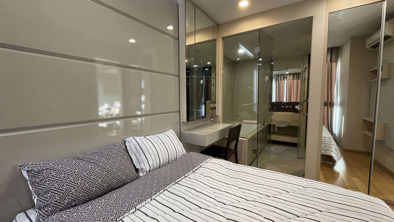 Photo of Bedroom in Makkasan