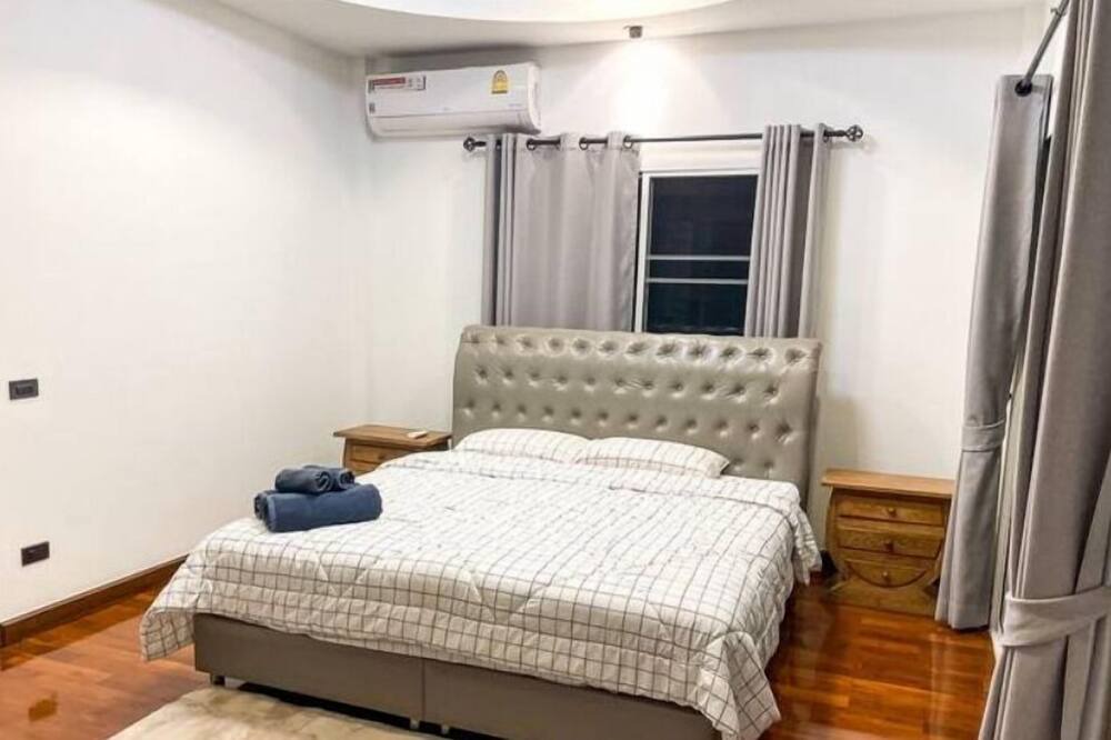 Photo of Bedroom in San Sai