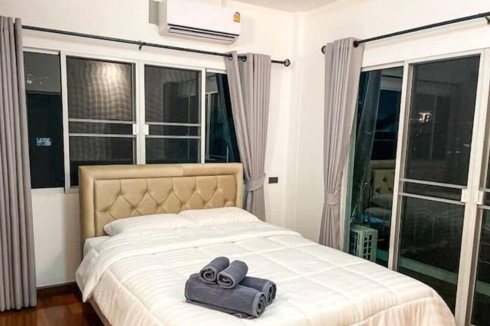 Photo of Bedroom in San Sai