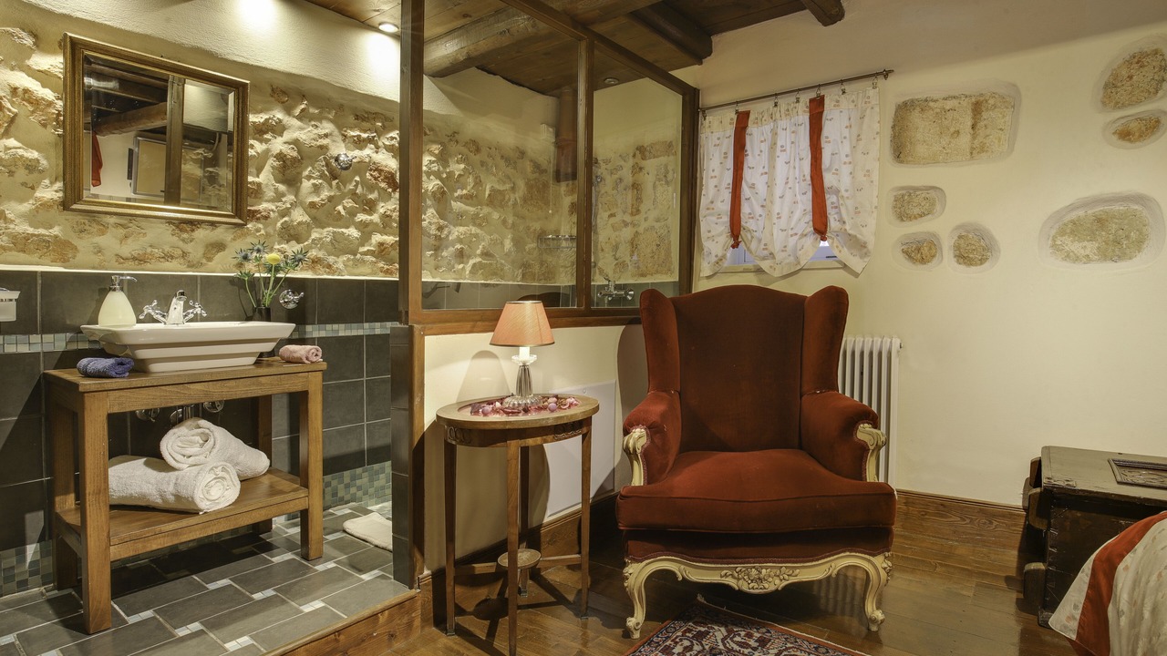 Photo of Bathroom in Faraklata