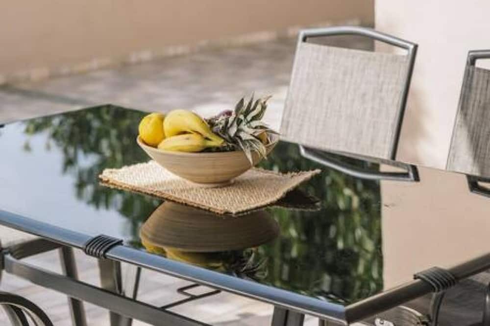 Photo of Outdoor in Kokinos Pirgos