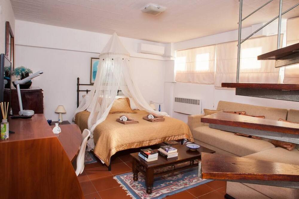Photo of Bedroom in Ano Lechonia