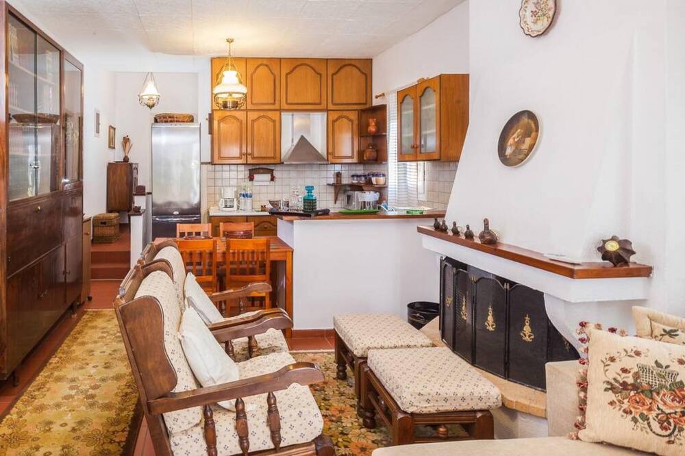 Photo of Kitchen in Ano Lechonia