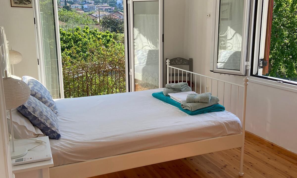 Photo of Bedroom in Vathy