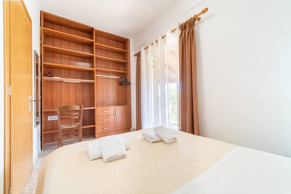 Photo of Bedroom in Marathias