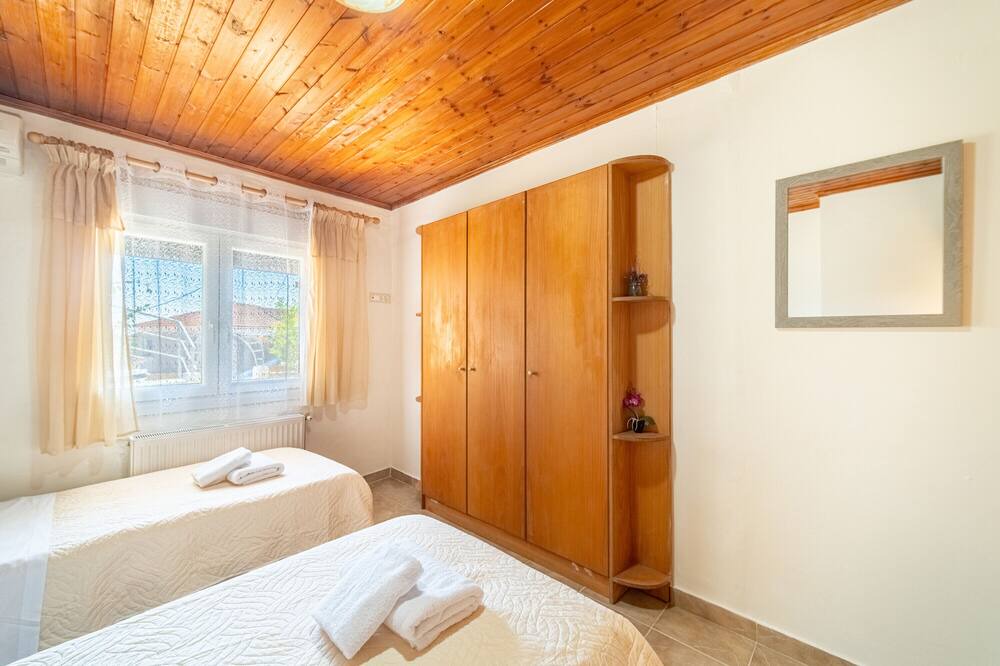 Photo of Bedroom in Marathias