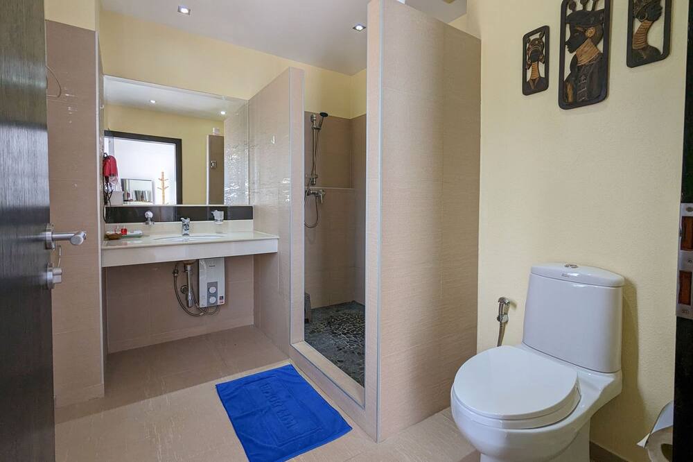 Photo of Bathroom in Klong Son
