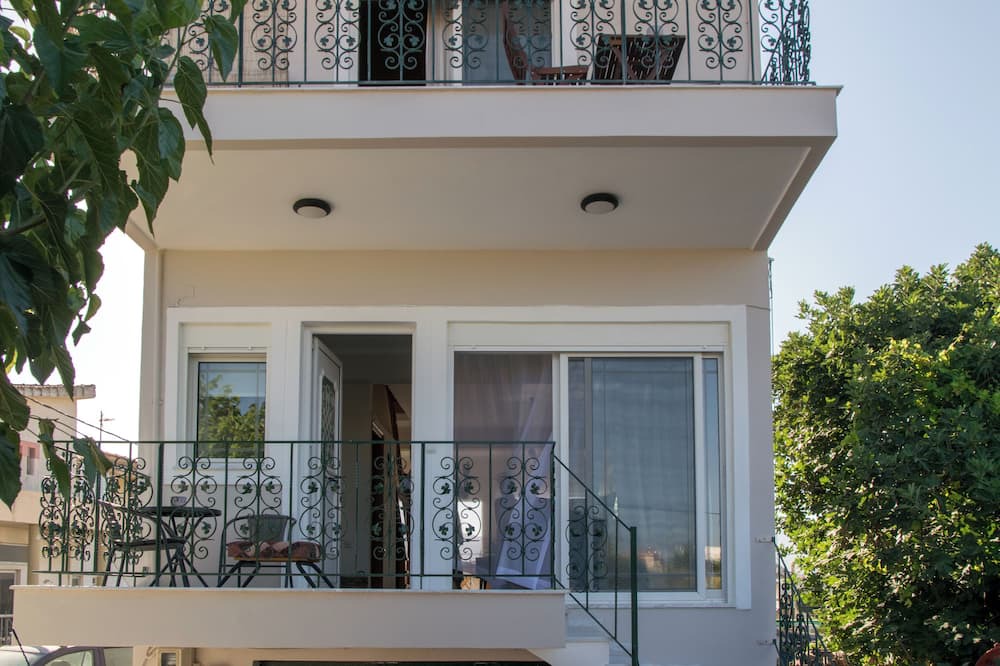 Photo of Outdoor in Skoutelonas