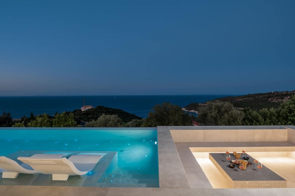 Photo of Outdoor in Skinaria