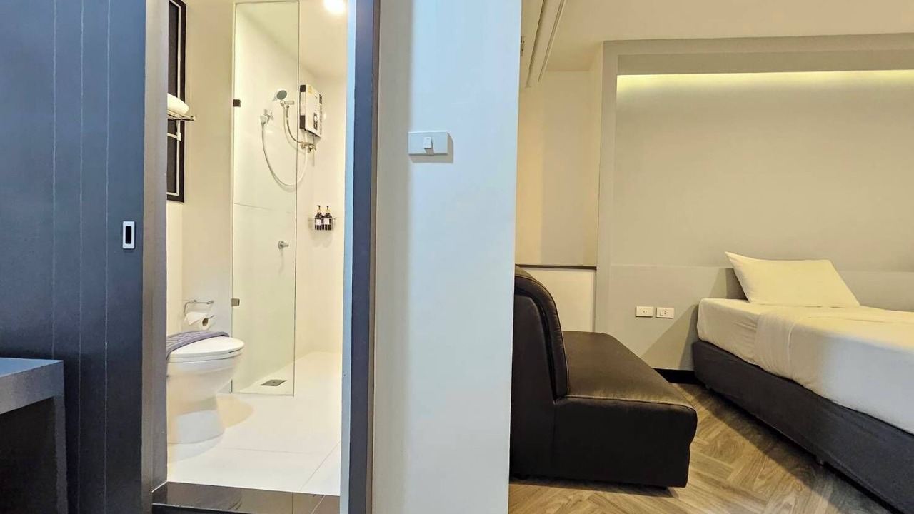 Photo of Bedroom in Khlong San