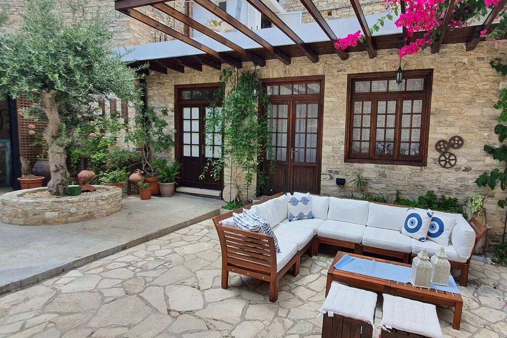 Photo of Patio Balcony in Pano Lefkara