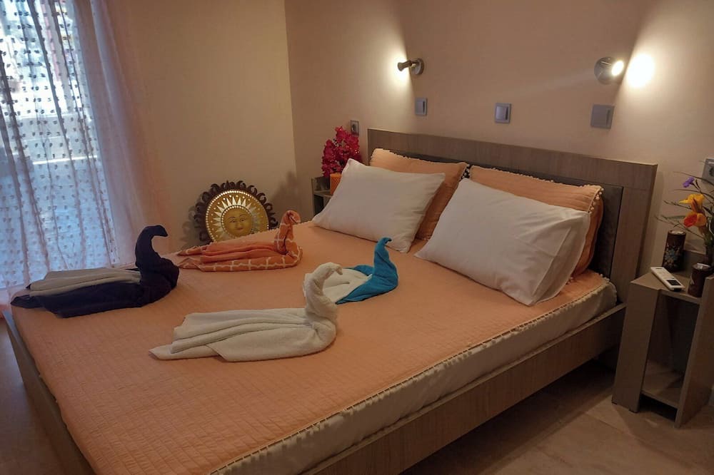 Photo of Bedroom in Kefalos