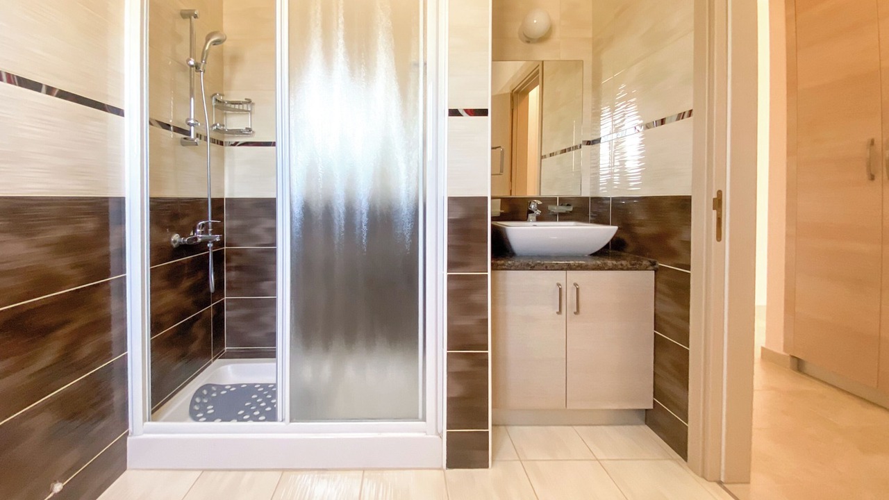 Photo of Bathroom in Erimi