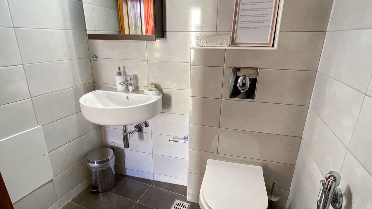 Photo of Bathroom in Old Town