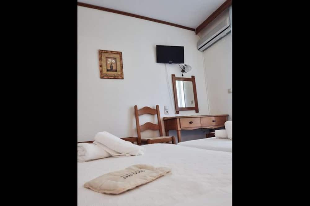 Photo of Bedroom in Ormos Prinou