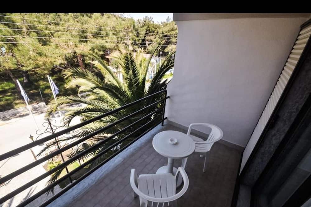Photo of Patio Balcony in Ormos Prinou