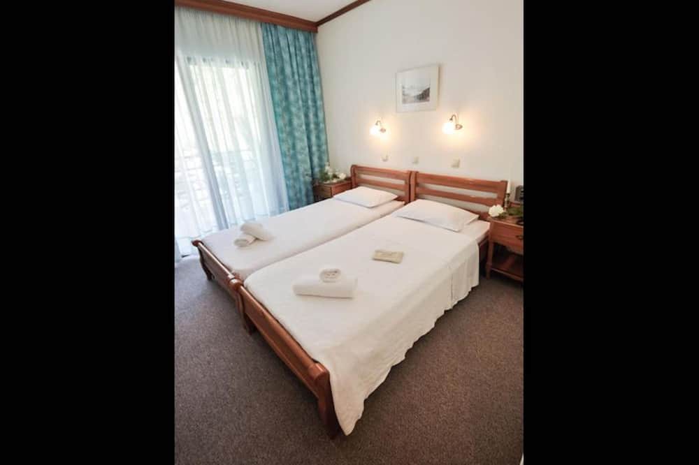 Photo of Bedroom in Ormos Prinou