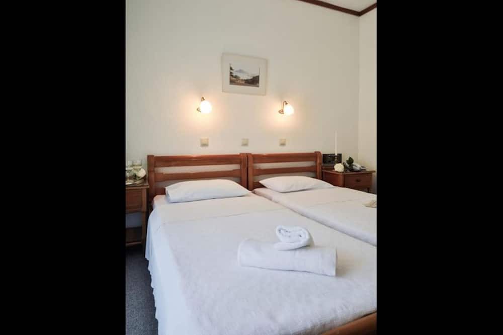 Photo of Bedroom in Ormos Prinou