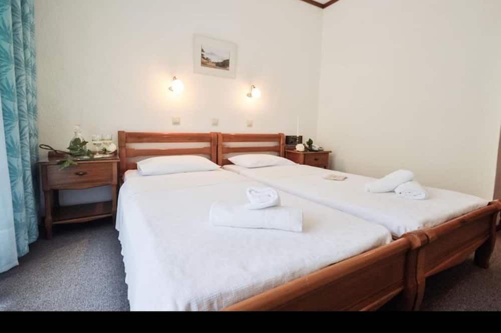 Photo of Bedroom in Ormos Prinou