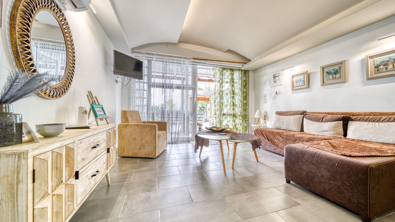Photo of Patio Balcony in Molos-Agios Konstantinos
