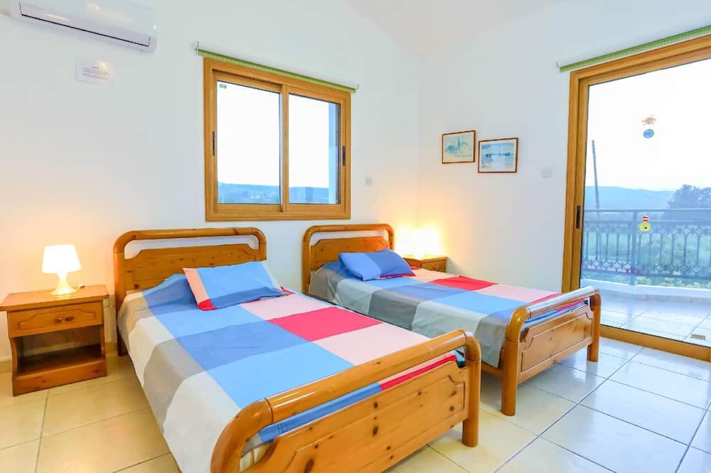 Photo of Bedroom in Latchi