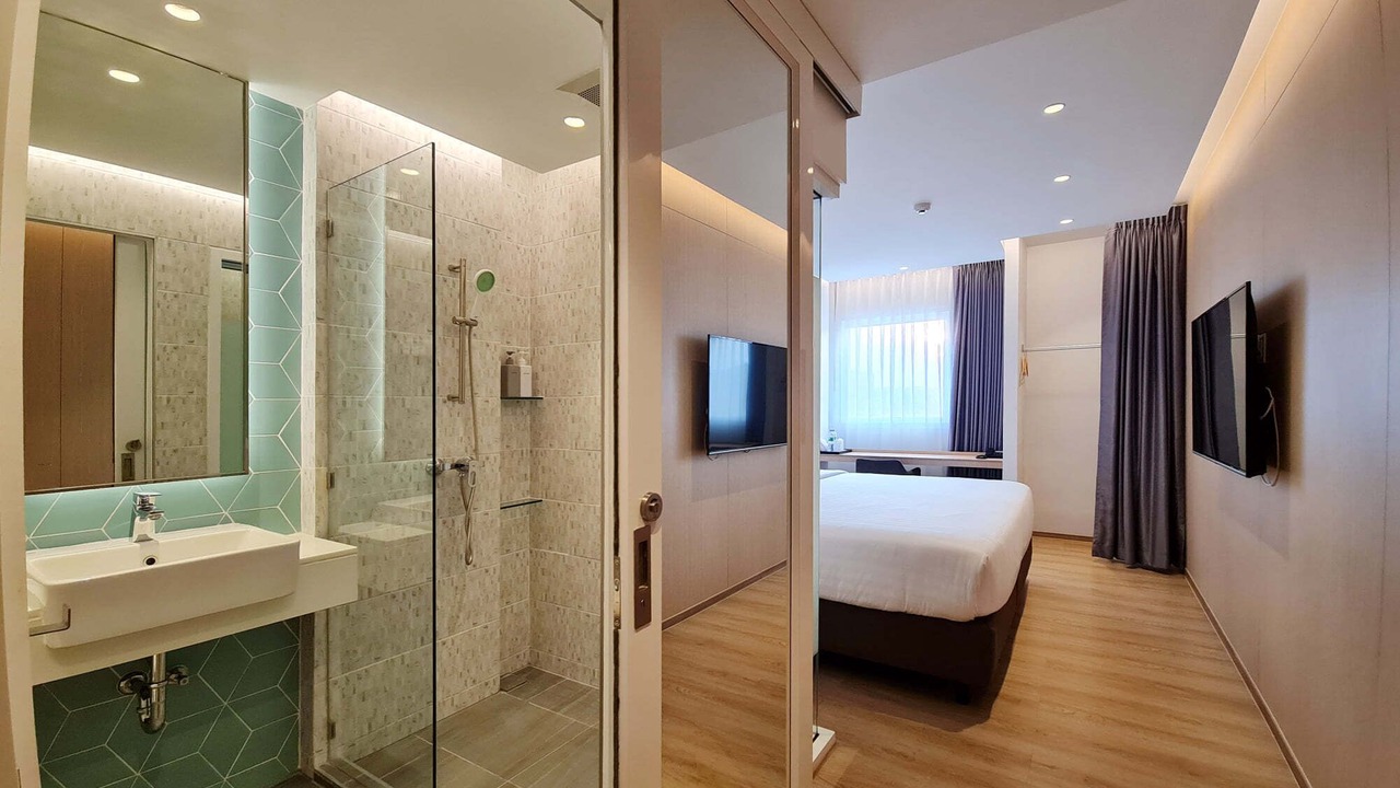 Photo of Bathroom in Hua Mak