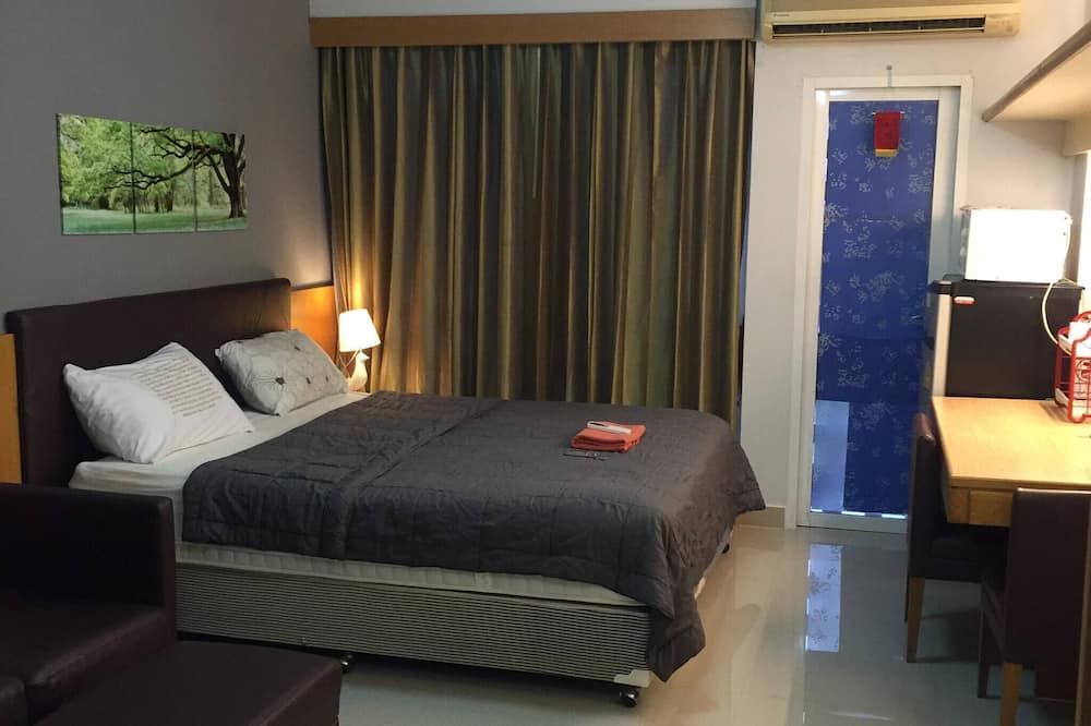 Photo of Bedroom in Huai Khwang