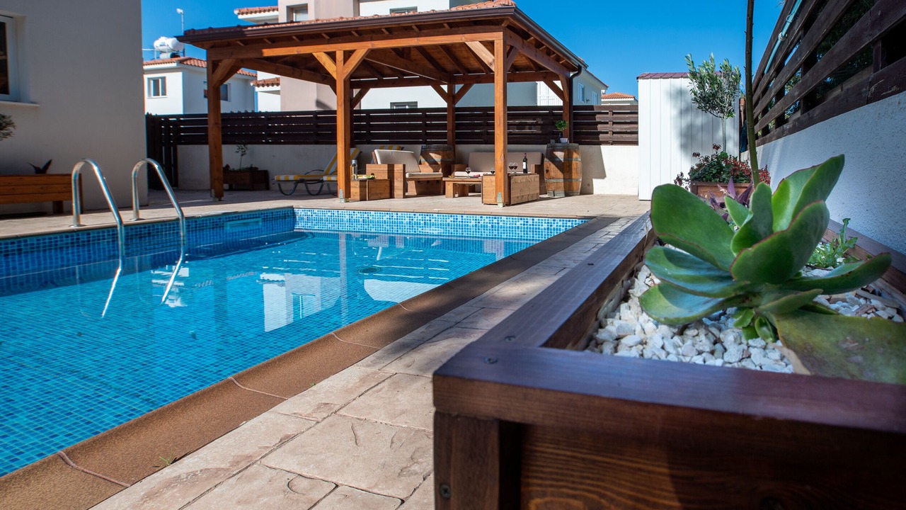Photo of Outdoor in Pernera